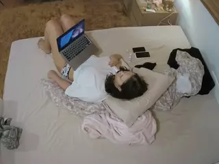 Julmodels Bedroom-C3's Live Sex Cam Show