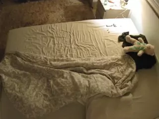 Julmodels Bedroom-C3's Live Sex Cam Show