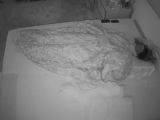 Julmodels Bedroom-C3's Live Sex Cam Show