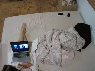 Julmodels Bedroom-C3's Live Sex Cam Show