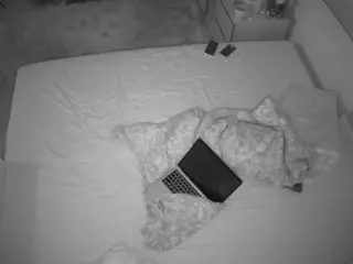 Julmodels Bedroom-C3's Live Sex Cam Show