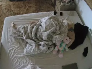 Julmodels Bedroom-C3's Live Sex Cam Show