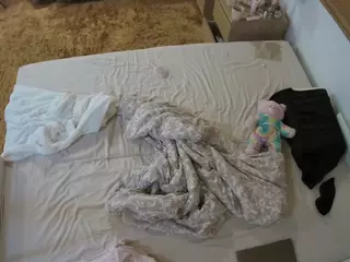 Julmodels Bedroom-C3's Live Sex Cam Show