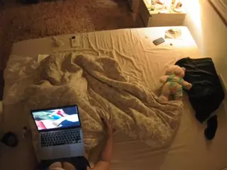 Julmodels Bedroom-C3's Live Sex Cam Show