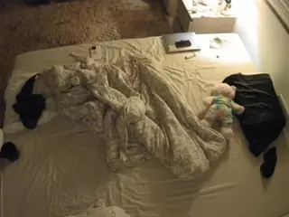 Julmodels Bedroom-C3's Live Sex Cam Show