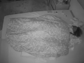 Julmodels Bedroom-C3's Live Sex Cam Show