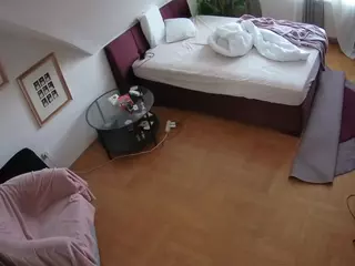 Julmodels Bedroom-A3's Live Sex Cam Show