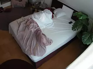 Julmodels Bedroom-A1's Live Sex Cam Show