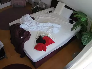 Julmodels Bedroom-A1's Live Sex Cam Show