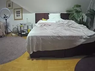 Julmodels Bedroom-A 2's Live Sex Cam Show
