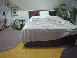 Julmodels Bedroom-A 2's Live Sex Cam Show