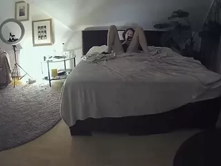 Julmodels Bedroom-A 2's Live Sex Cam Show