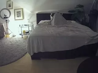 Julmodels Bedroom-A 2's Live Sex Cam Show