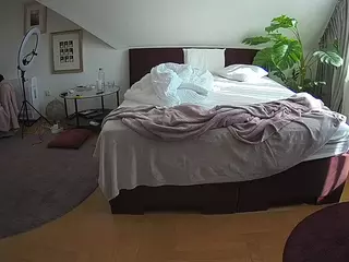 Julmodels Bedroom-A 2's Live Sex Cam Show