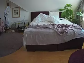 Julmodels Bedroom-A 2's Live Sex Cam Show