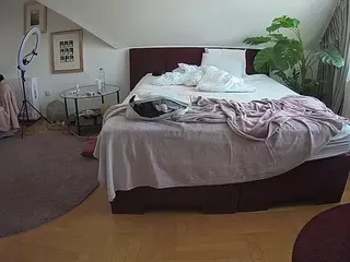 Julmodels Bedroom-A 2's Live Sex Cam Show
