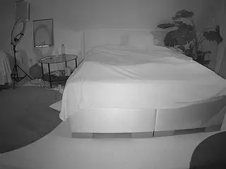 Julmodels Bedroom-A 2's Live Sex Cam Show