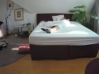 Julmodels Bedroom-A 2's Live Sex Cam Show