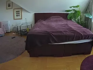 Julmodels Bedroom-A 2's Live Sex Cam Show
