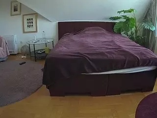 Julmodels Bedroom-A 2's Live Sex Cam Show