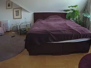 Julmodels Bedroom-A 2's Live Sex Cam Show