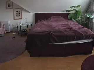 Julmodels Bedroom-A 2's Live Sex Cam Show