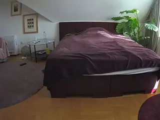 Julmodels Bedroom-A 2's Live Sex Cam Show