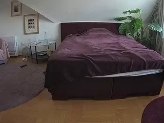 Julmodels Bedroom-A 2's Live Sex Cam Show