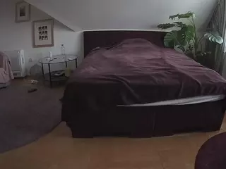 Julmodels Bedroom-A 2's Live Sex Cam Show