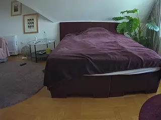Julmodels Bedroom-A 2's Live Sex Cam Show