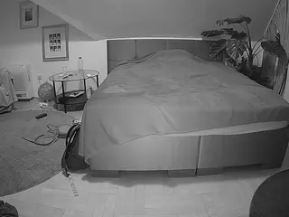 Julmodels Bedroom-A 2's Live Sex Cam Show