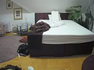 Julmodels Bedroom-A 2's Live Sex Cam Show