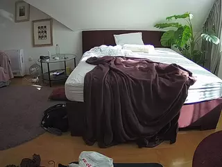 Julmodels Bedroom-A 2's Live Sex Cam Show