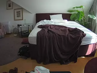 Julmodels Bedroom-A 2's Live Sex Cam Show