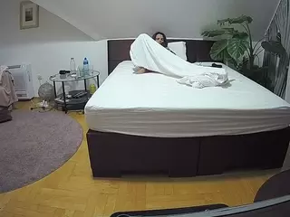 Julmodels Bedroom-A 2's Live Sex Cam Show