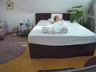 Julmodels Bedroom-A 2's Live Sex Cam Show