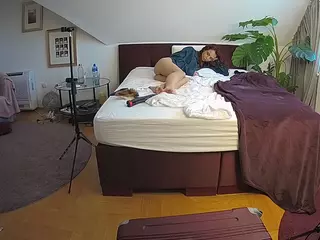 Julmodels Bedroom-A 2's Live Sex Cam Show