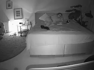 Julmodels Bedroom-A 2's Live Sex Cam Show