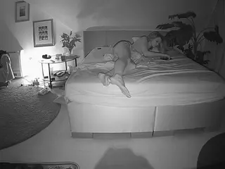 Julmodels Bedroom-A 2's Live Sex Cam Show