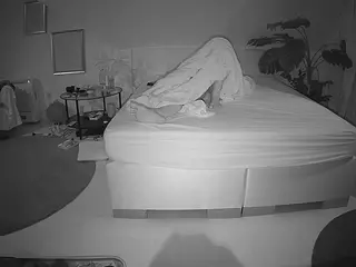 Julmodels Bedroom-A 2's Live Sex Cam Show