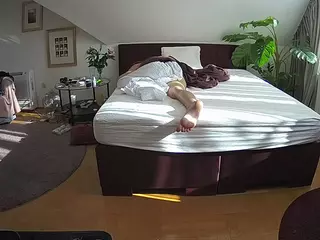 Julmodels Bedroom-A 2's Live Sex Cam Show