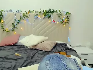 rose-shine's Live Sex Cam Show
