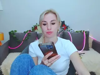 rose-shine's Live Sex Cam Show