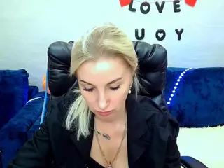 rose-shine's Live Sex Cam Show