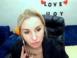 rose-shine's Live Sex Cam Show
