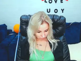 rose-shine's Live Sex Cam Show