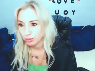 rose-shine's Live Sex Cam Show
