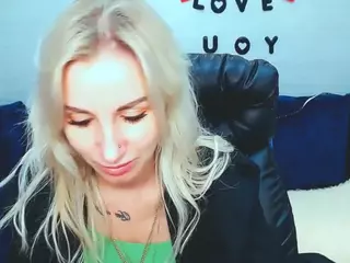 rose-shine's Live Sex Cam Show