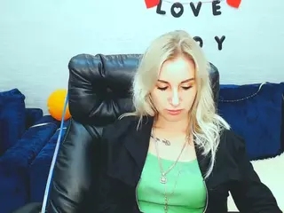 rose-shine's Live Sex Cam Show
