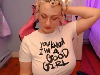 Switchy Kitty's Live Sex Cam Show